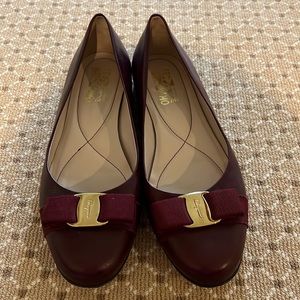 Salvatore Ferragamo Burgundy Varina Patent Leather Ballerina Flats 9 1/5